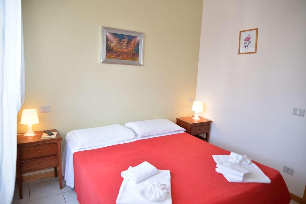 Residence Le Corniole Arezzo Room photo